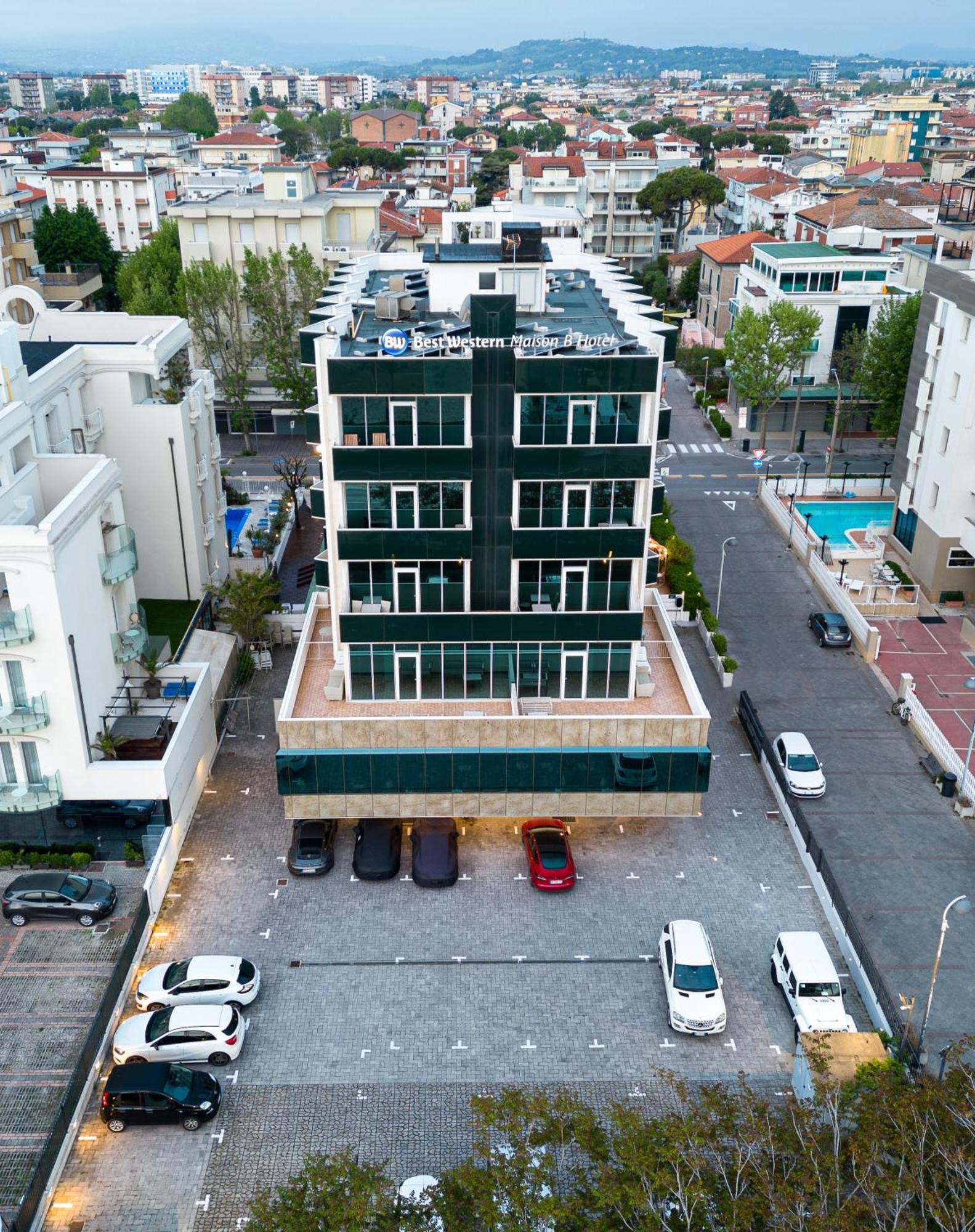 Best Western Maison B Hotel Римини Экстерьер фото