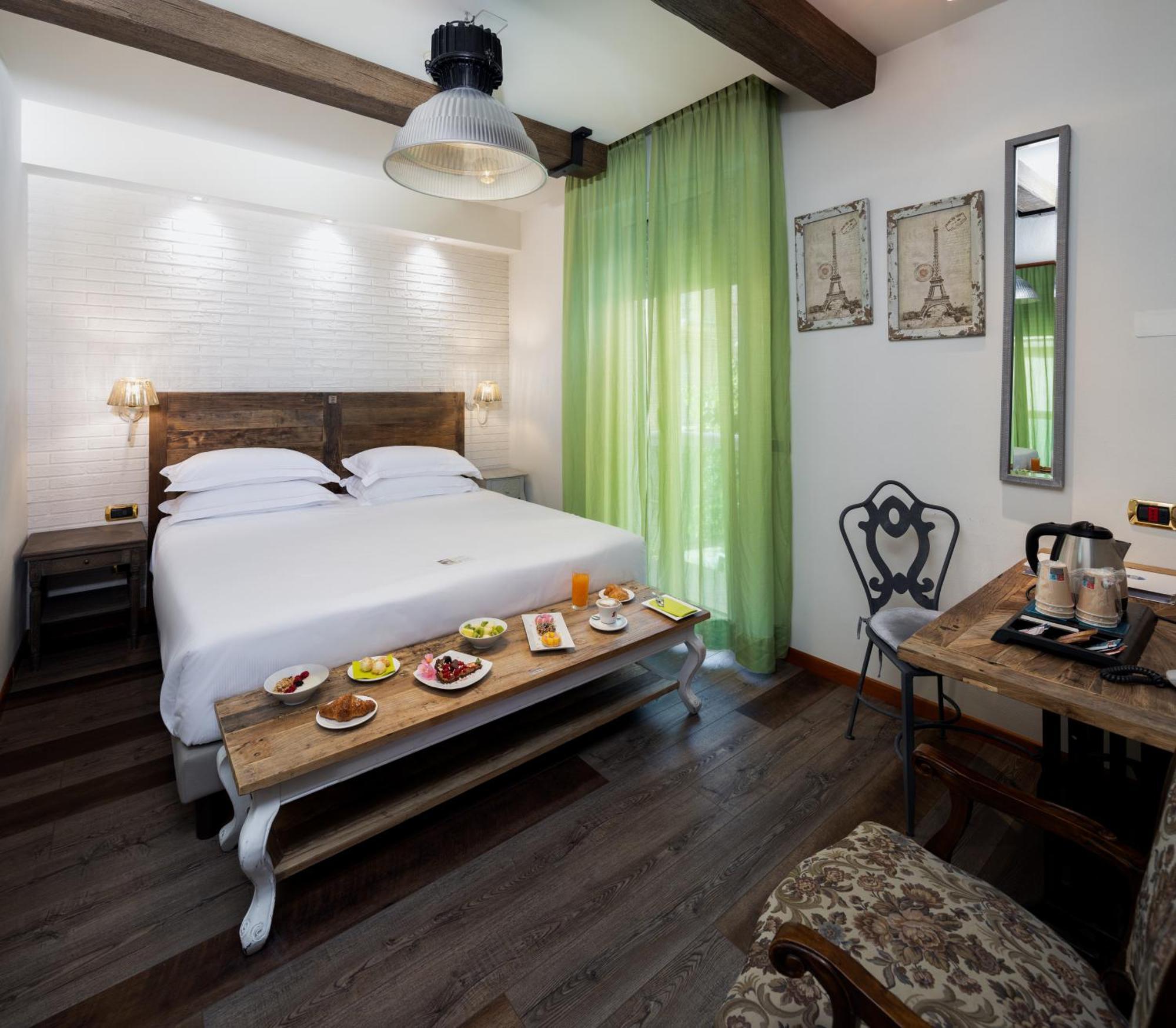 Best Western Maison B Hotel Римини Экстерьер фото