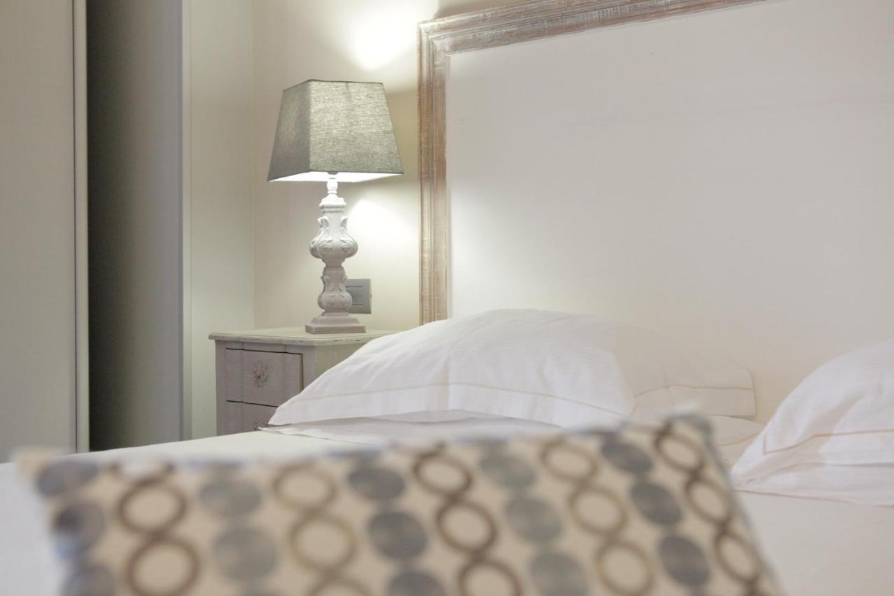 Best Western Maison B Hotel Римини Экстерьер фото